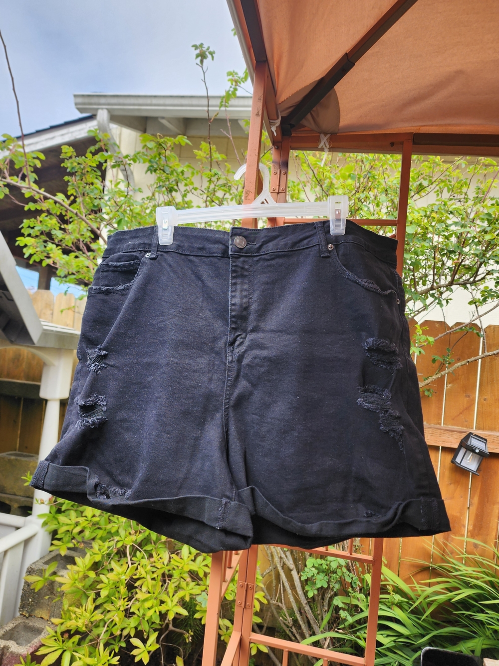 Rue21 Black Distressed Cuffed Denim Shorts